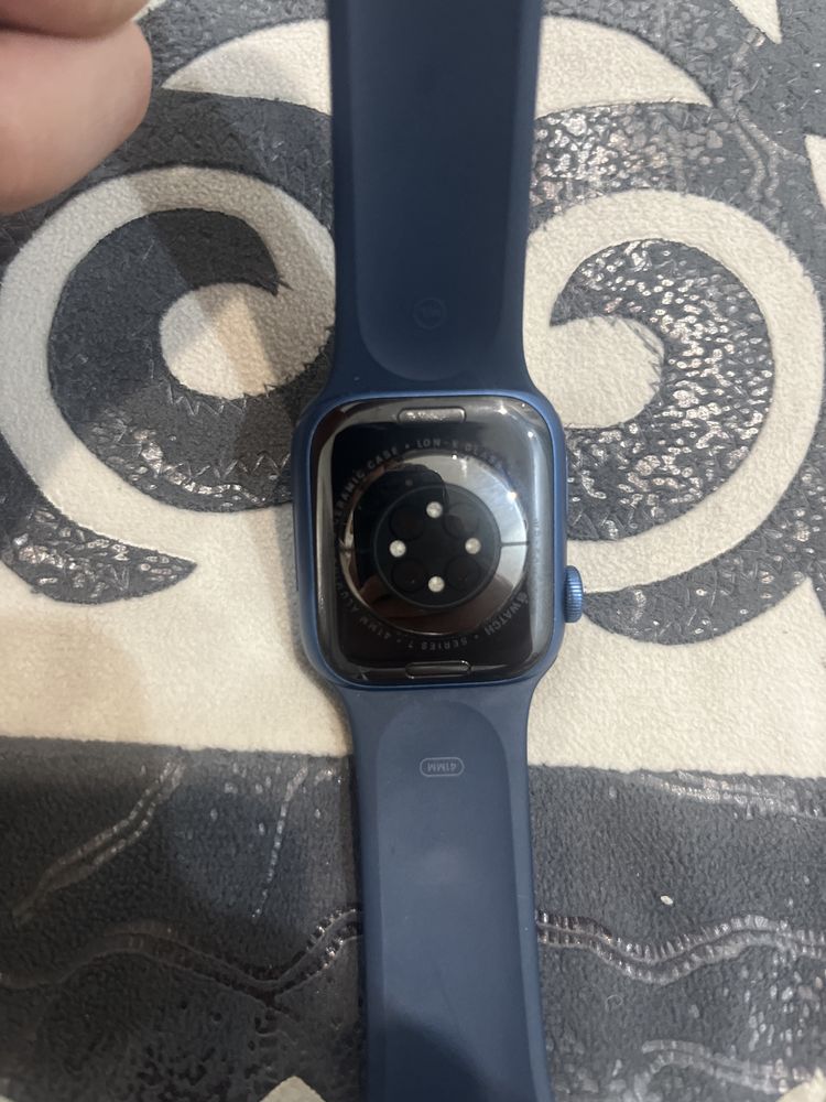 Продам apple watch 7