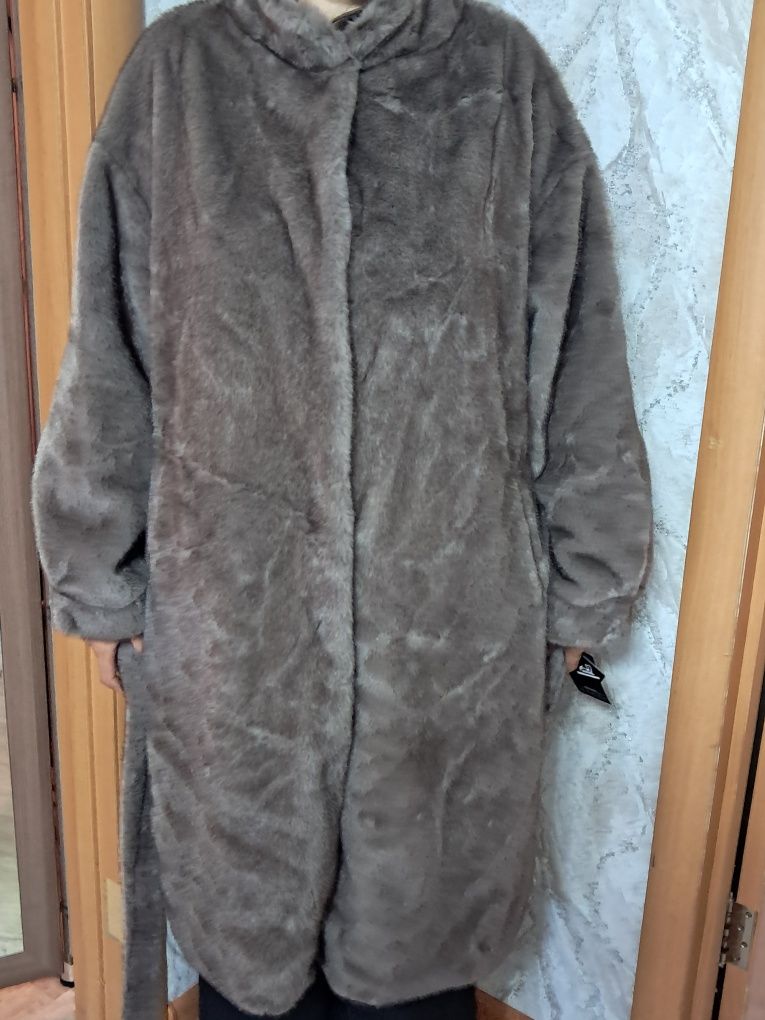 Продать шубу  на 50-52 р
