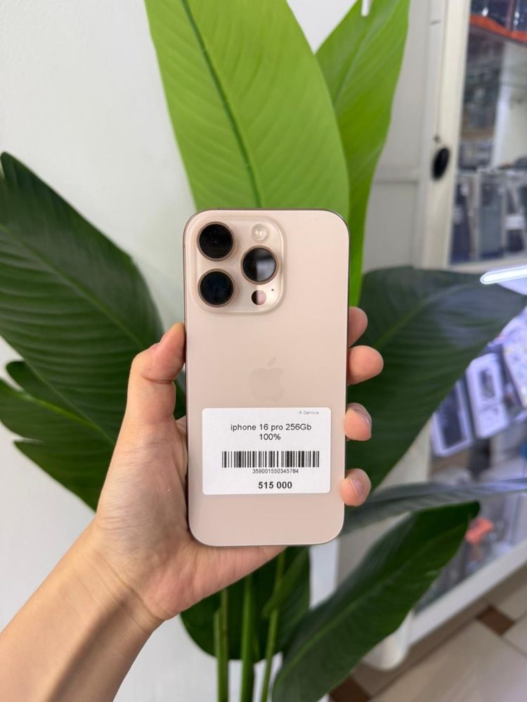 iPhone 16 про в идеальном состоянии