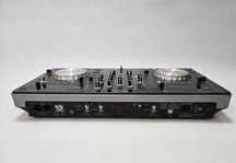 DJ-контроллер Pioneer XDJ-R1