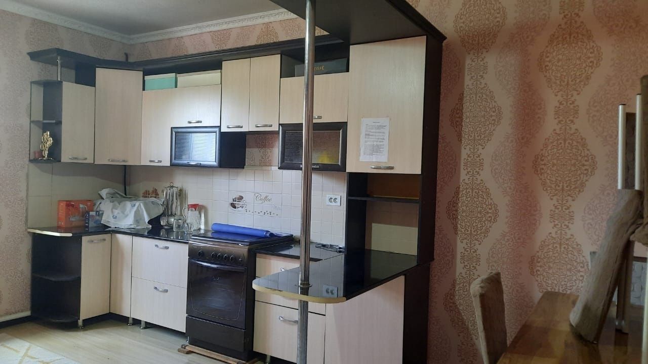 Екі жақты кухонный сатылады