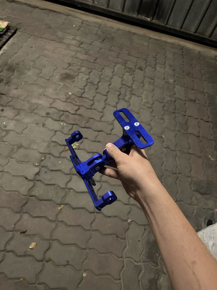 подномерник на мопед