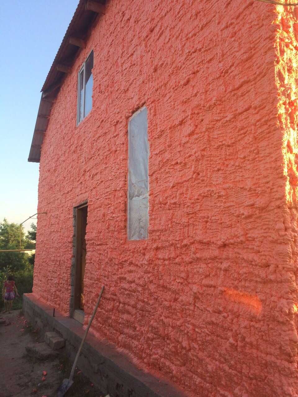 Где карнизы утеплить самому