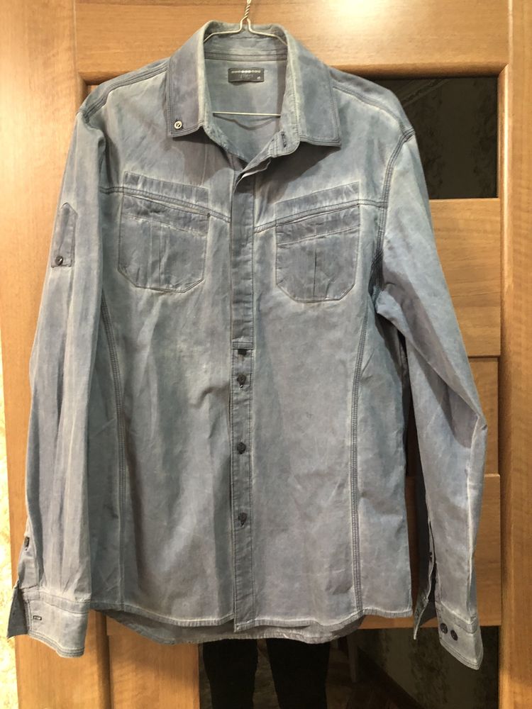 Продам разные женские и мужские вещи .