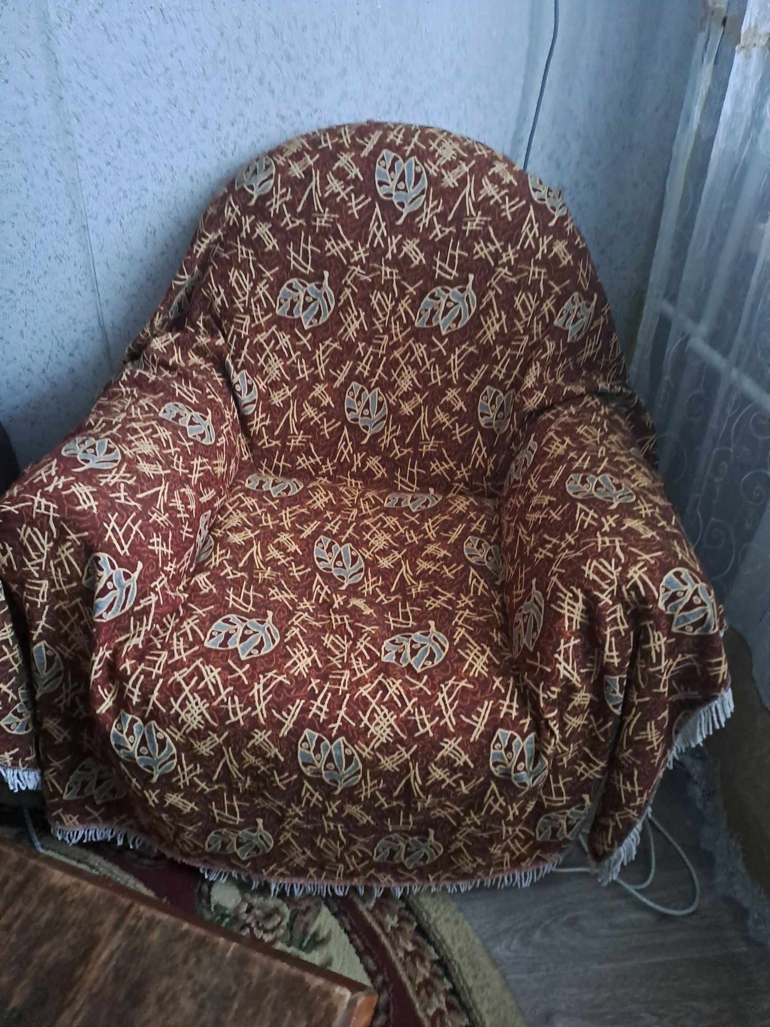 Кресло для гостинной
