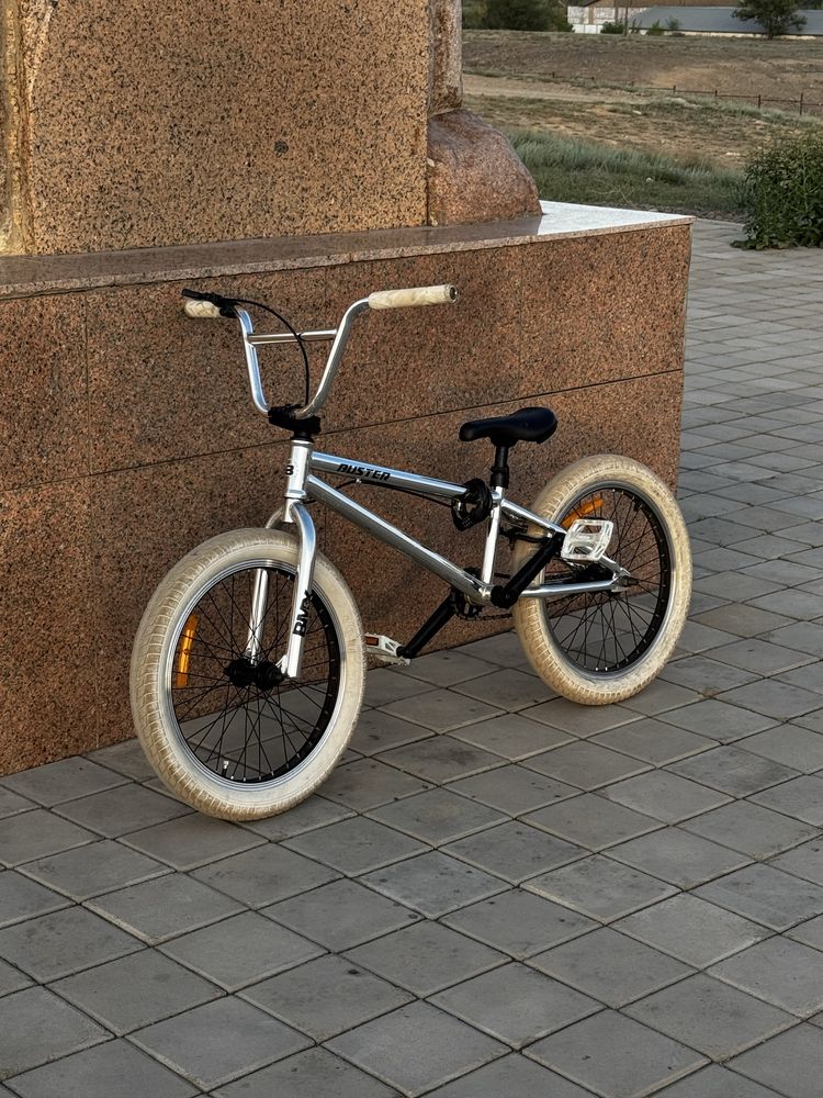Продам срочно велосипед bmx