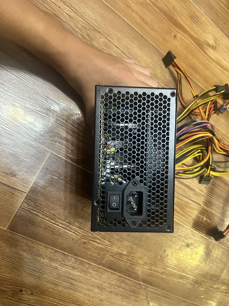 Продам блок питания 500w