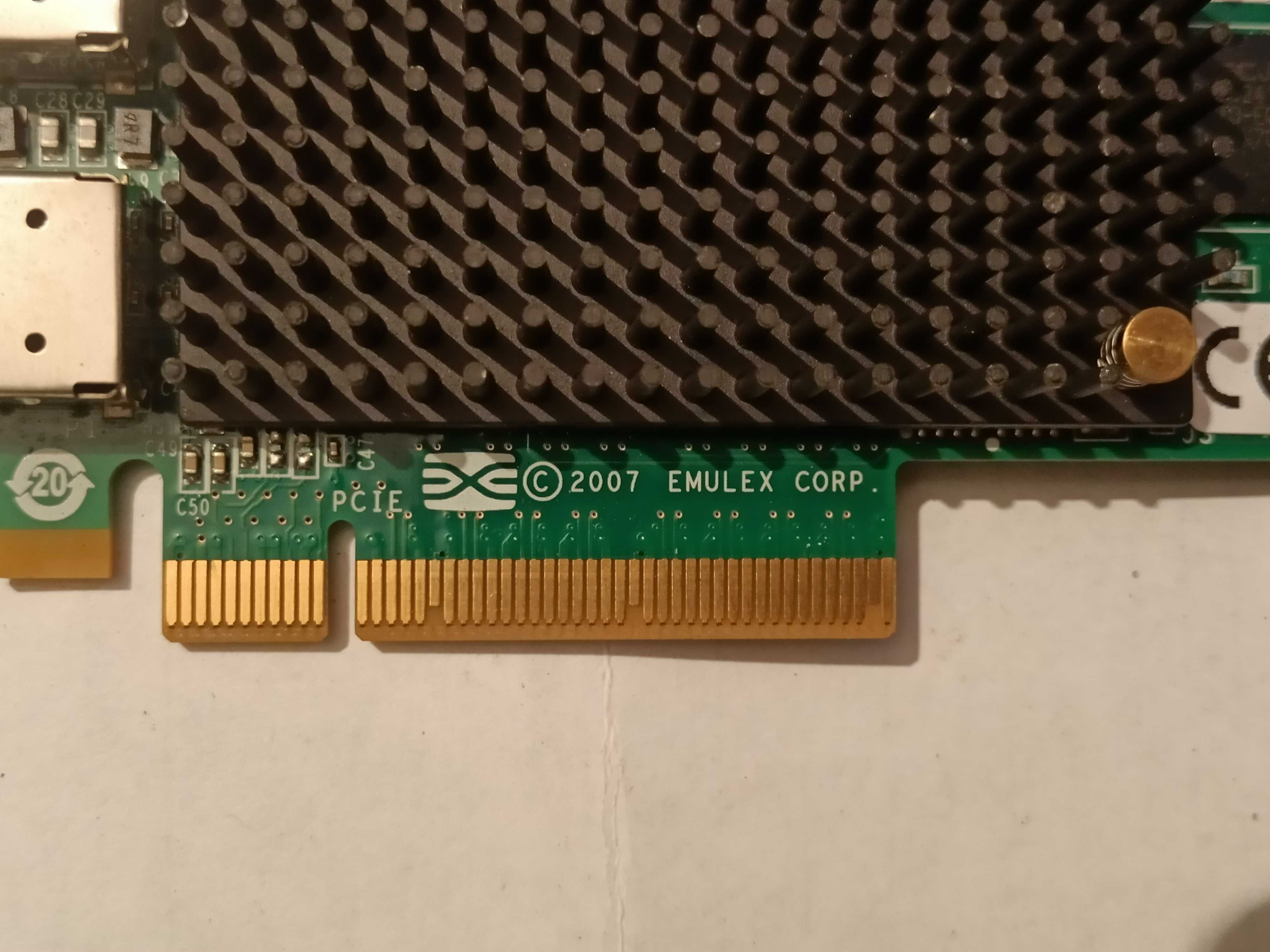 Продам двухпортовую оптическую сетевую карту "HBA Emulex LPE12002".