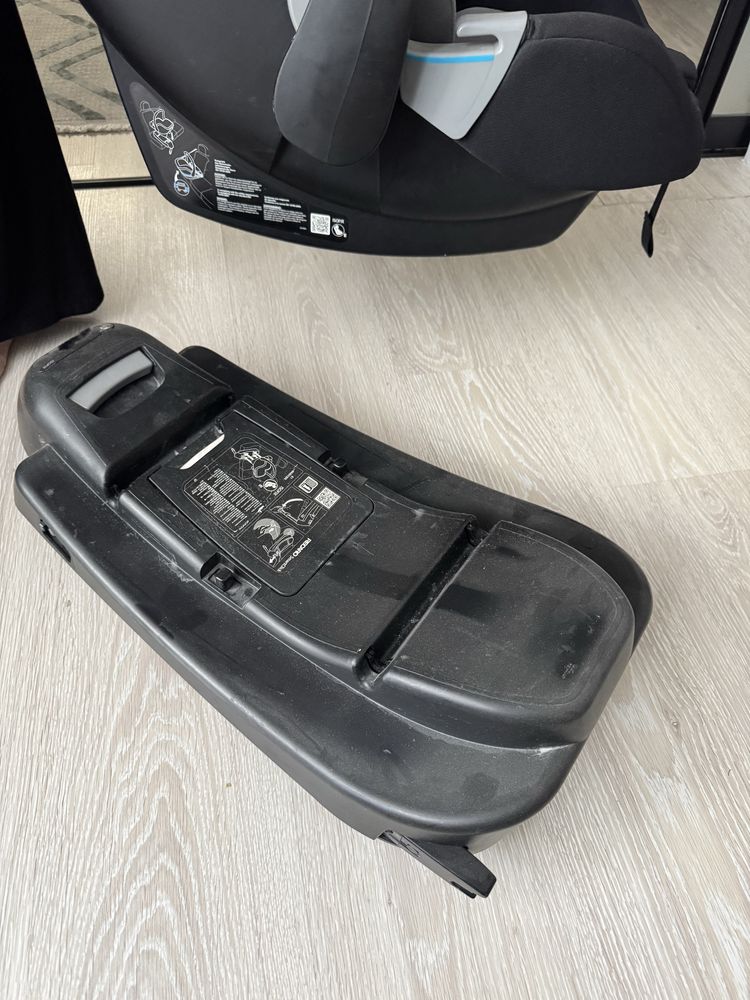 Автокресло RECARO