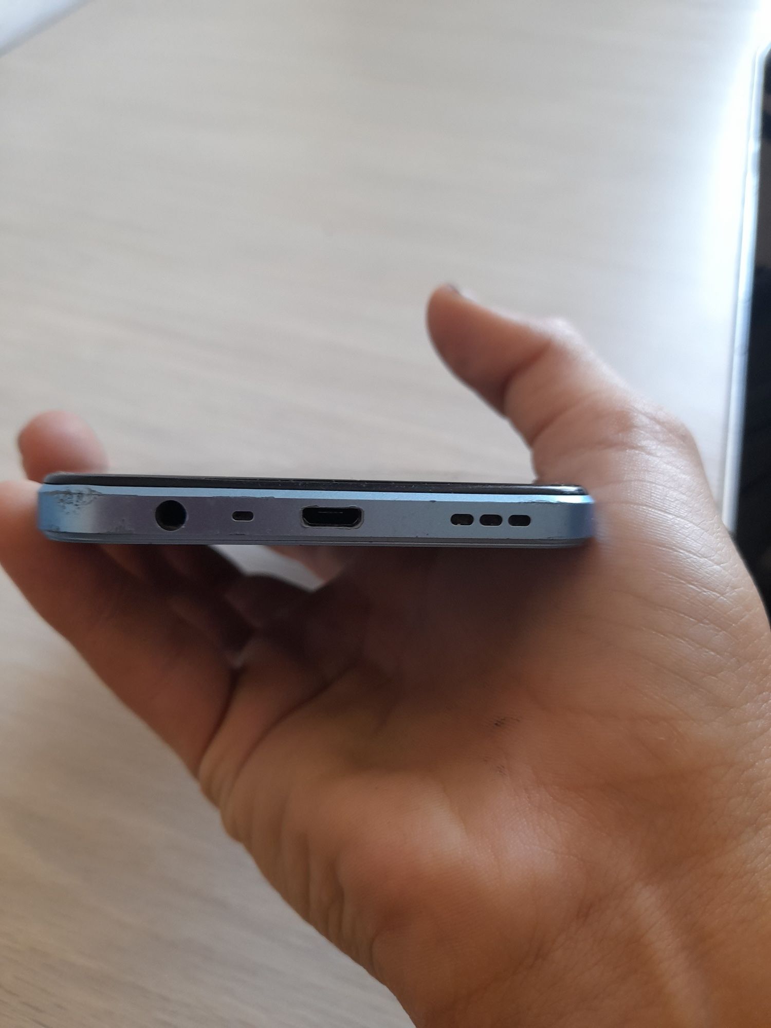 Продаю телефон oppo x7