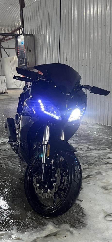 Продам мотоцикл Peda motract r15 250куб