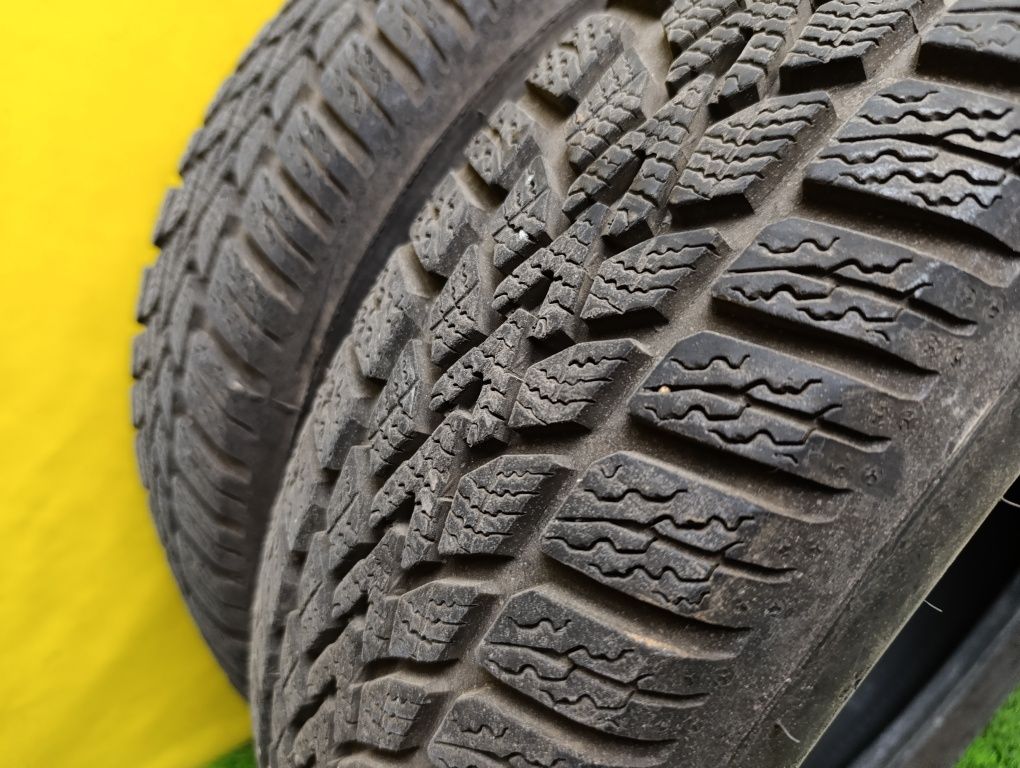 Шины 165/65 R15 Dunlop пара.