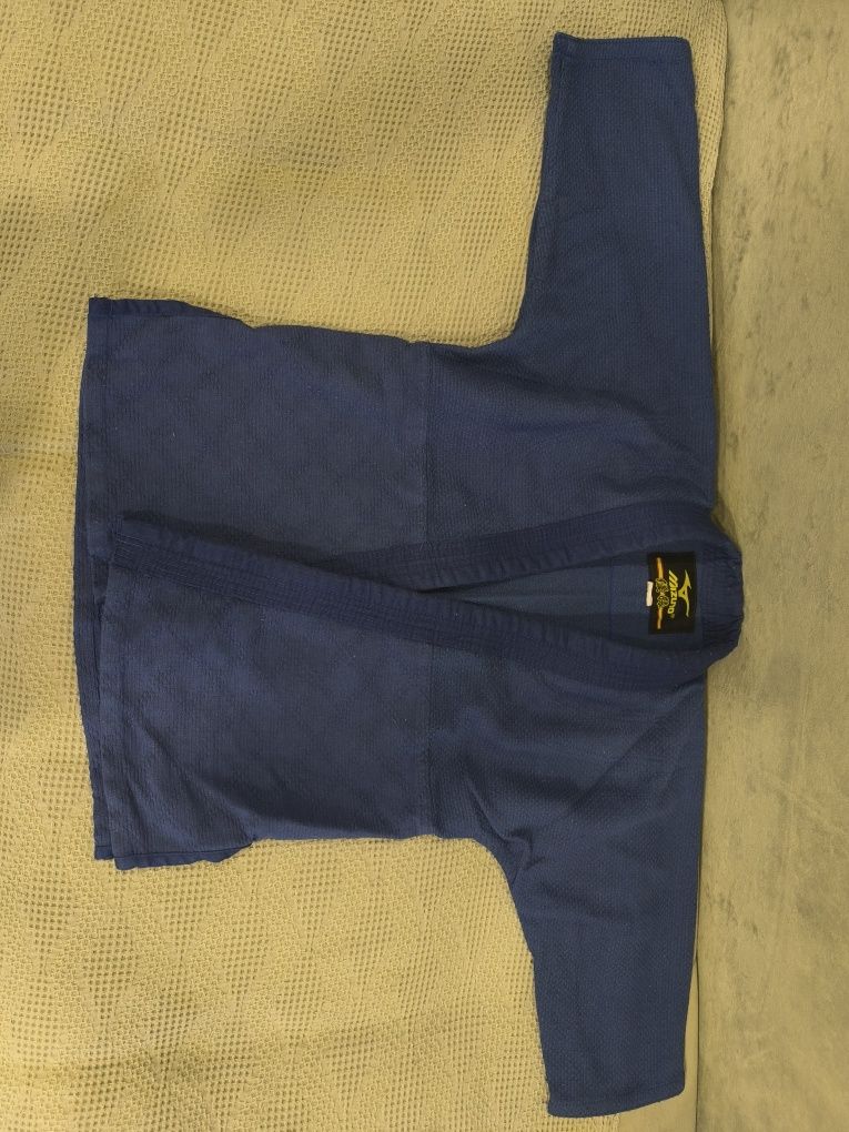 Кимоно рост 150  и 120 см