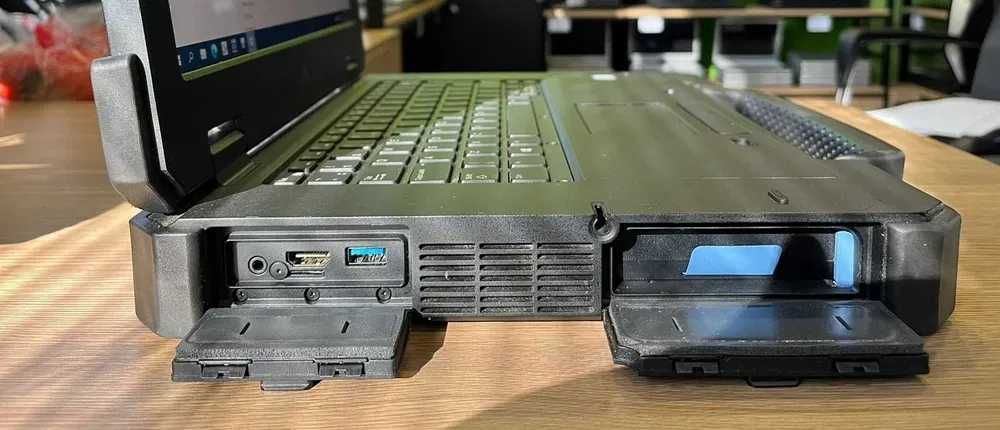Защищенный Dell Rugged 7414. Core i7 6600U 2.6/3.4 GHz, 8/256 GB