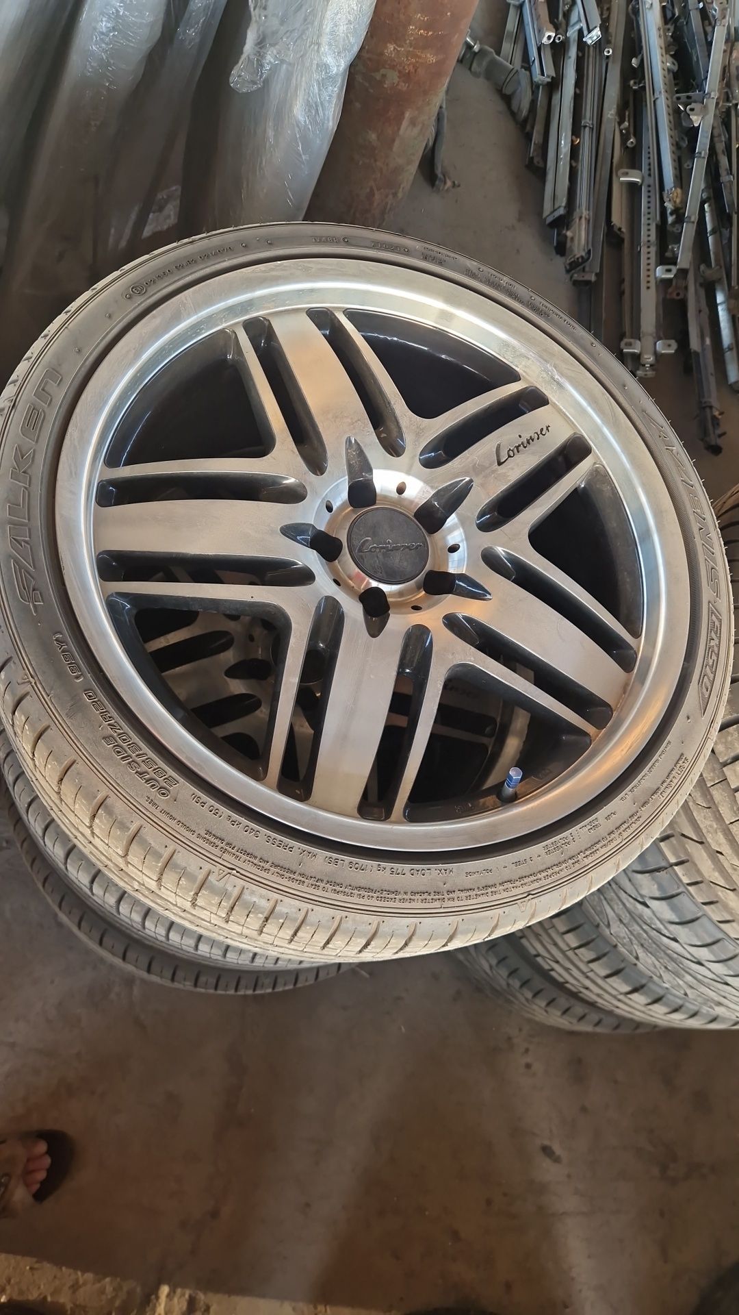 Комплект диски в хорошем сост. R18,R19,R20 . Mers , BMW ,Lexus