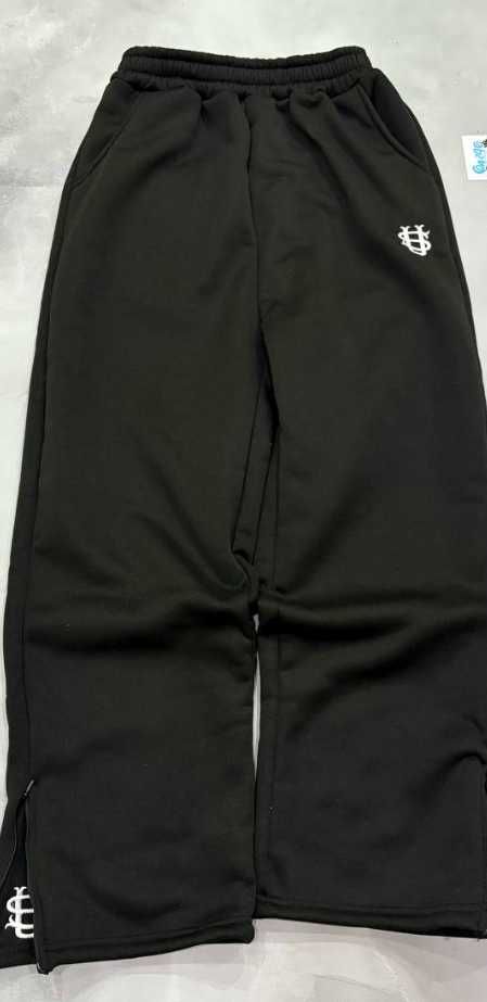 Flared sweatpants