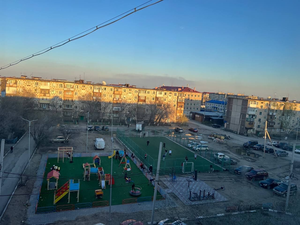 В Центре города продаётся 2х комнатная ул. Мәңгілік Ел (Комарова) 22