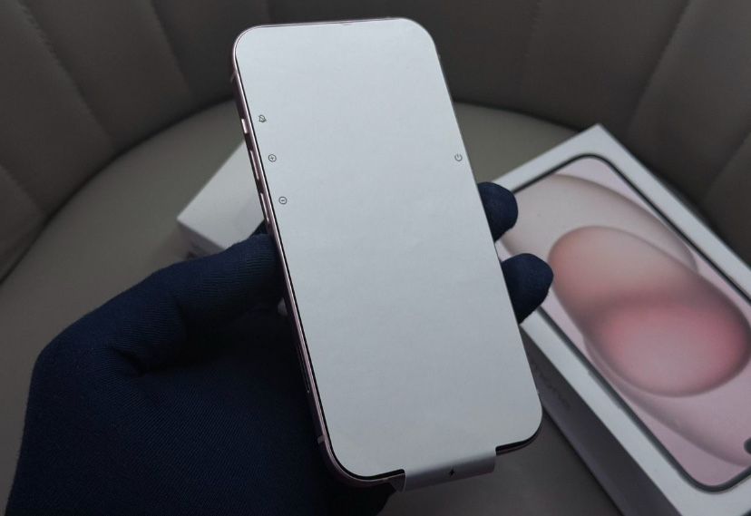iPhone 15 с гарантией