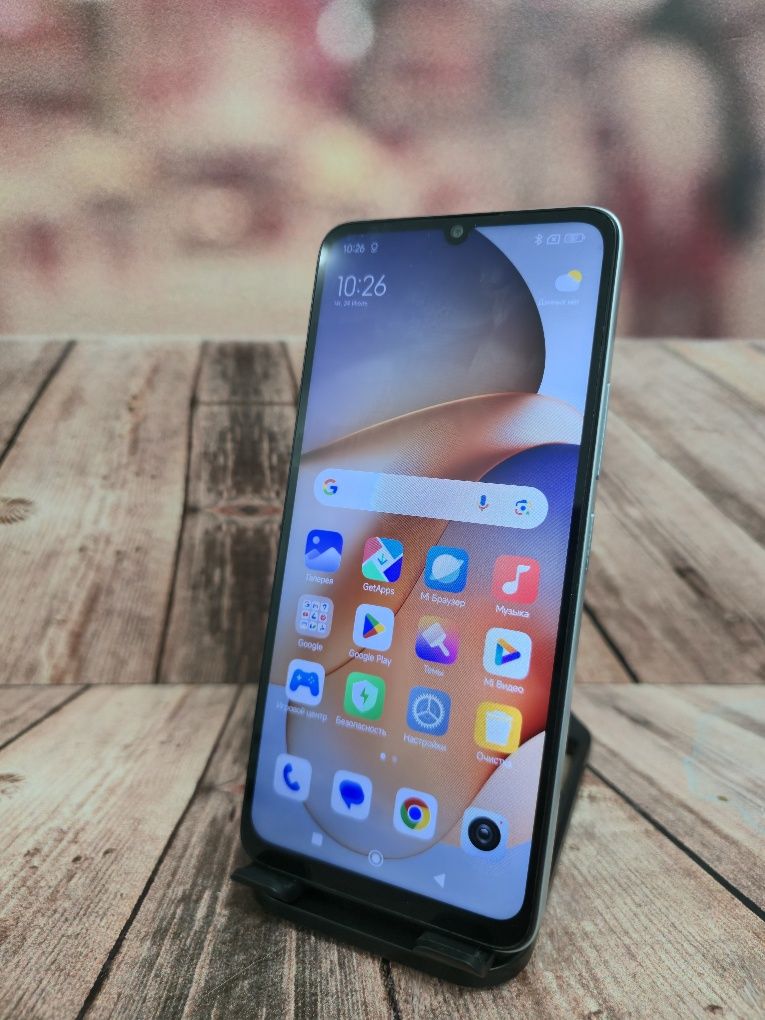 Redmi 13C на 128гб Nur Lombard