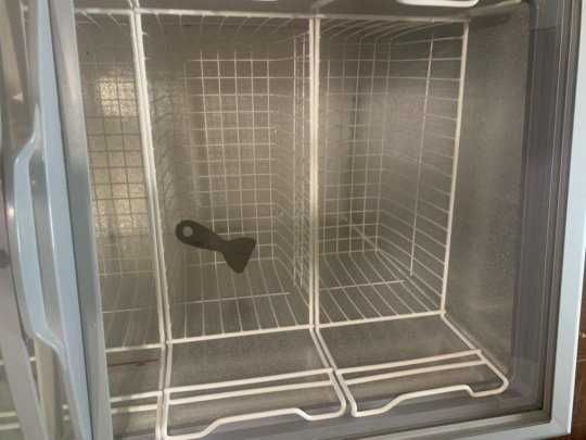 Срочно продам бу Морозильный ларь
