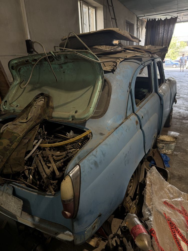 Продам москвич 403, 407