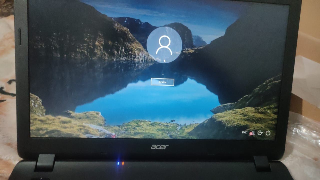 Продаю ноутбук acer, торг возможен
