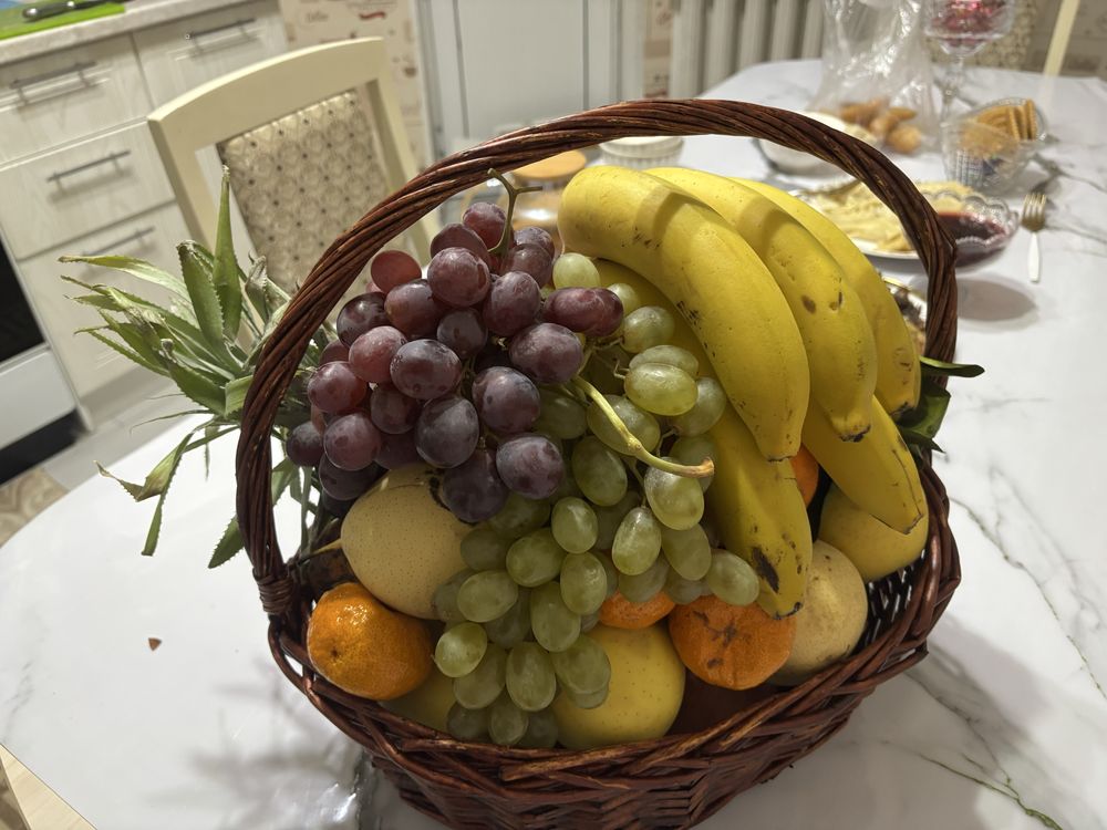 Корзина для подарок
