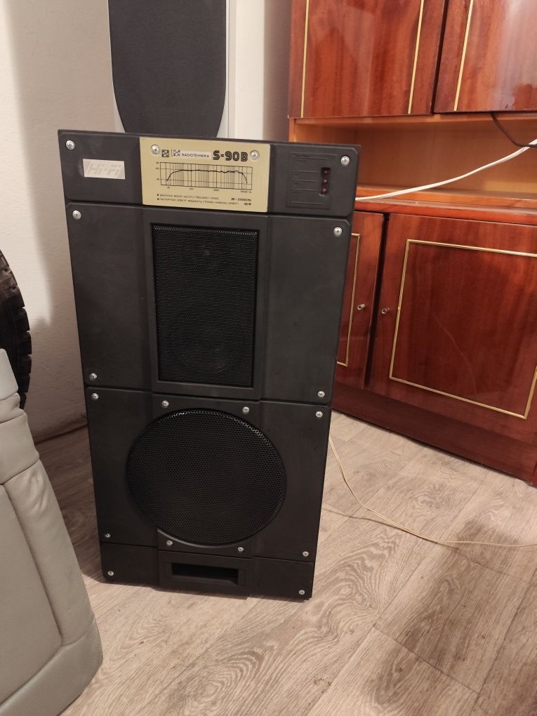 Продаю усилитель Одиссей 010 в отл. Состоянии!