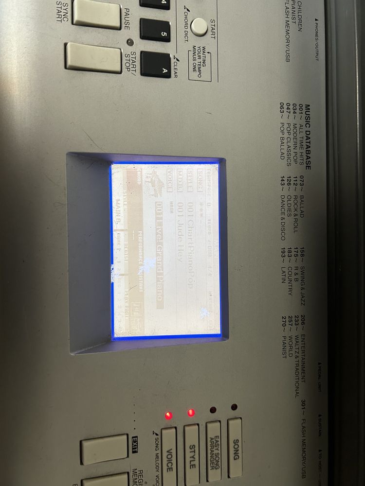 Синтезатор Yamaha Portable Grand DGX-630