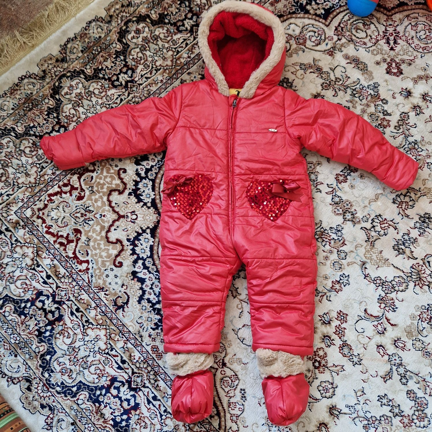 Комбинезон на девочку