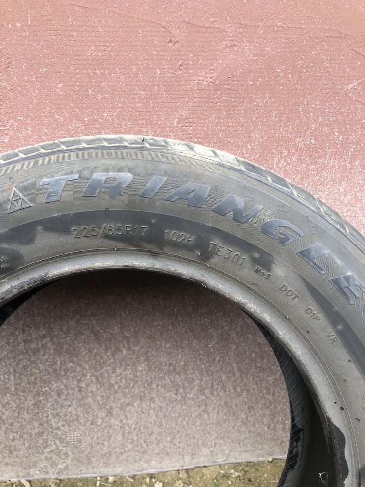 Продам trianjele летний 2 шт