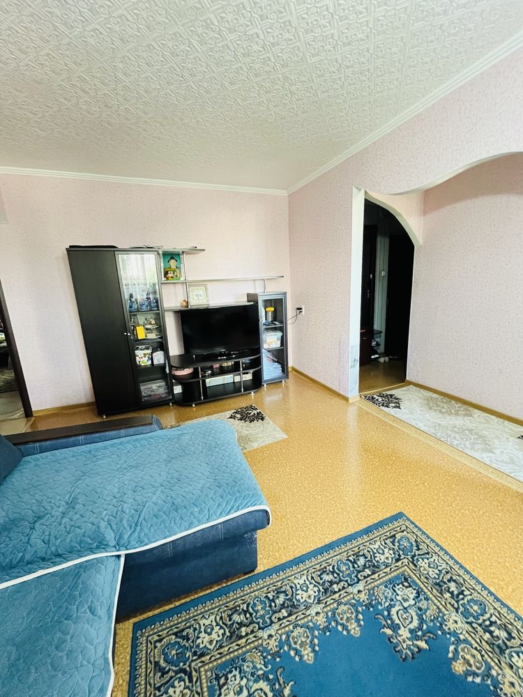 Продам 3-х комнатную квартиру с мебелью