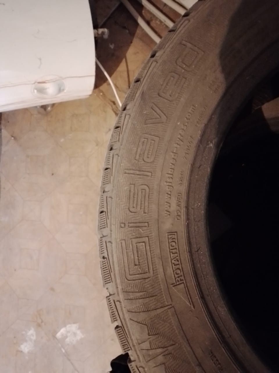 Продам 4 шины на 15