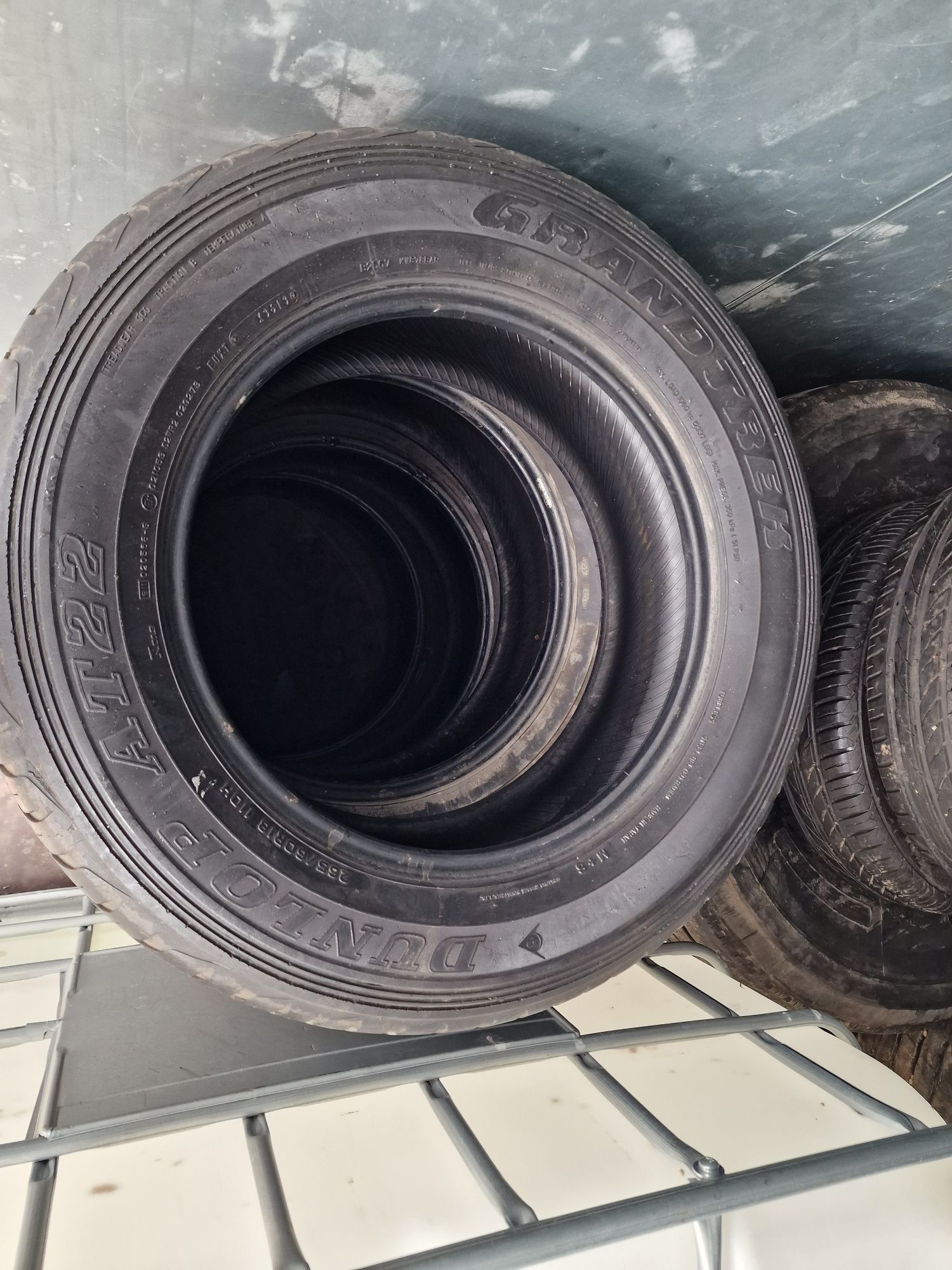 265/60 R18 DUNLOP AT22 Grandtrek