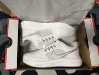 Беговые кросовки nike