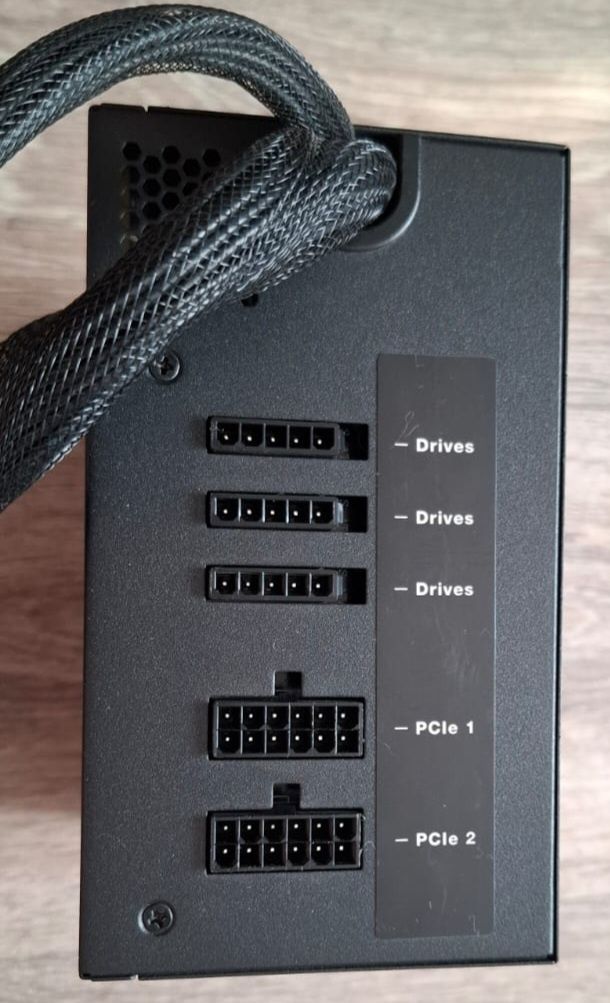Блок питания Be quiet Pure power 11, 700 W для игрового компьютера