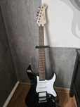 Yamaha pacifica 112V Black + Boss Katana-50 GEN 3