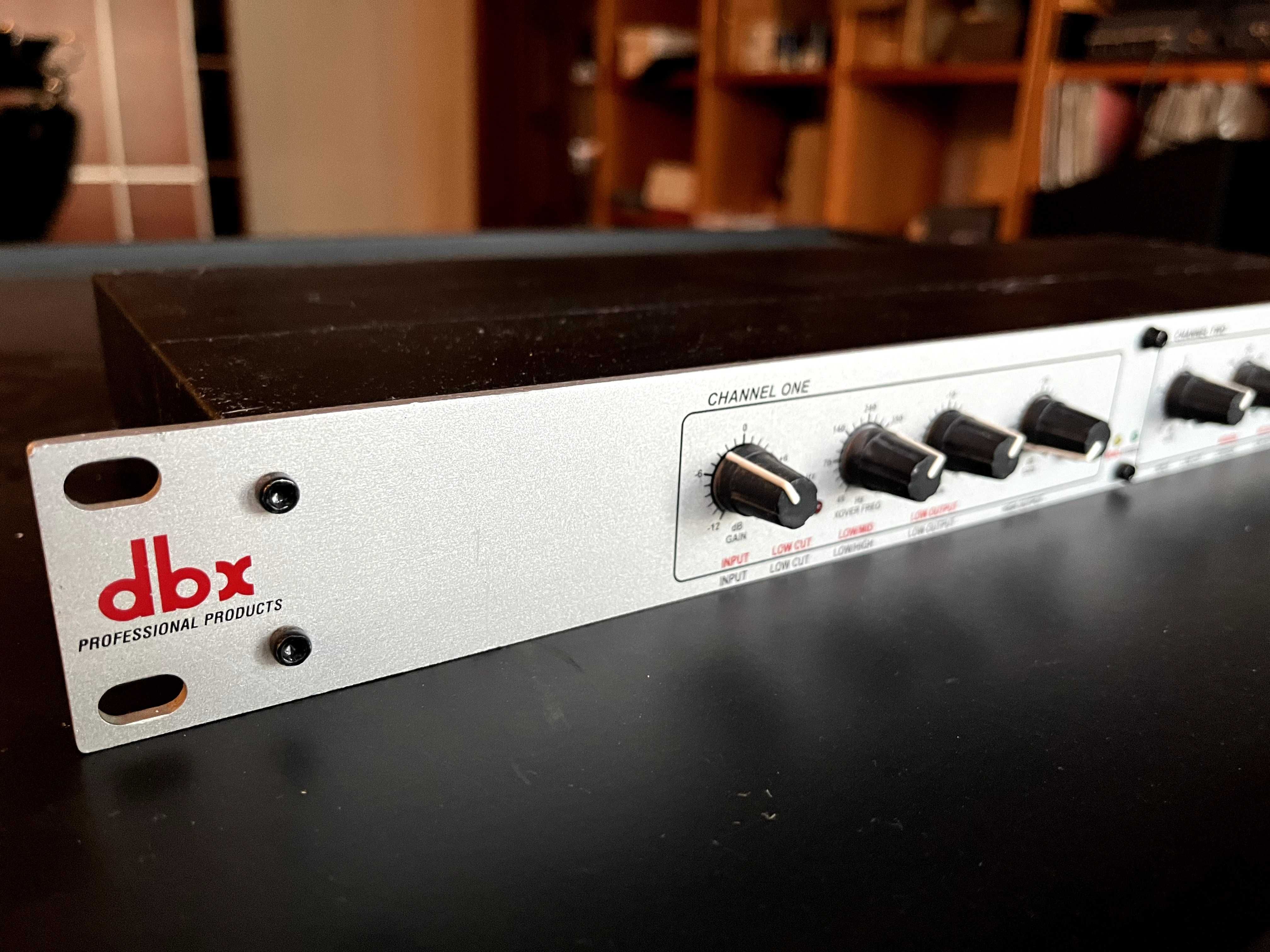 Активный кроссовер DBX 223xs