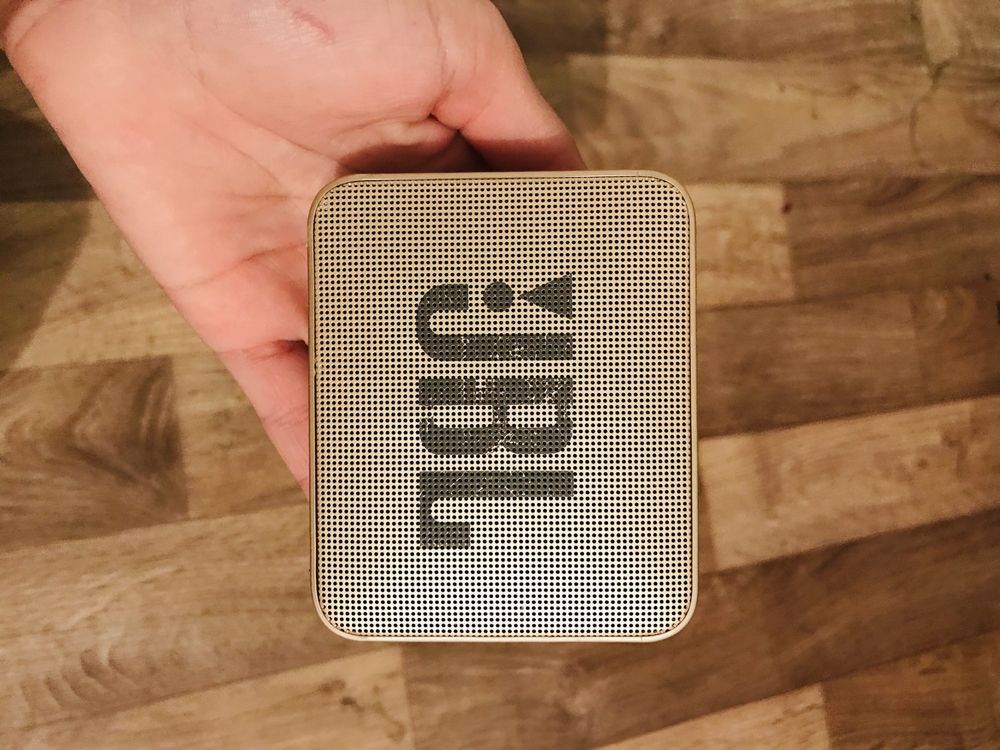 Колонка jbl