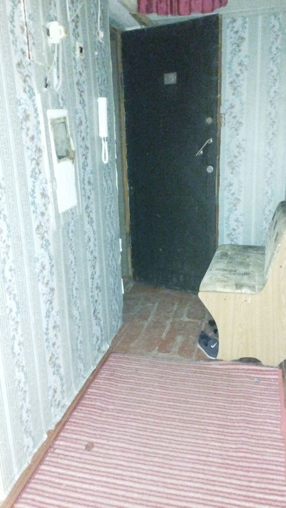 Продам срочно 2- комнатную квартиру