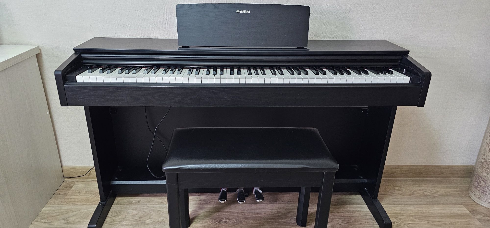 Yamaha Фортепиано Arius YDP 143
