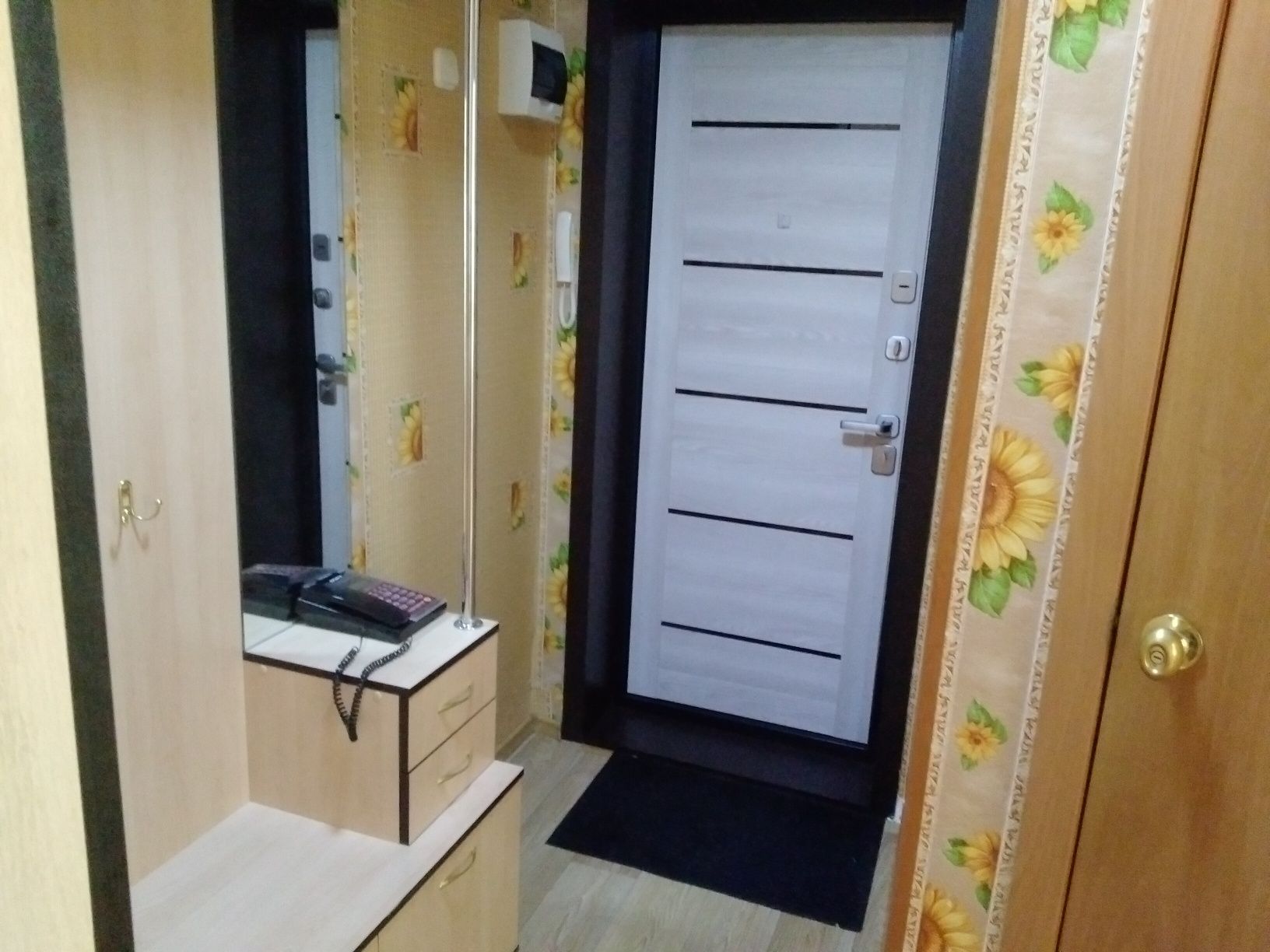 Продам 2хкомнатную  квартиру