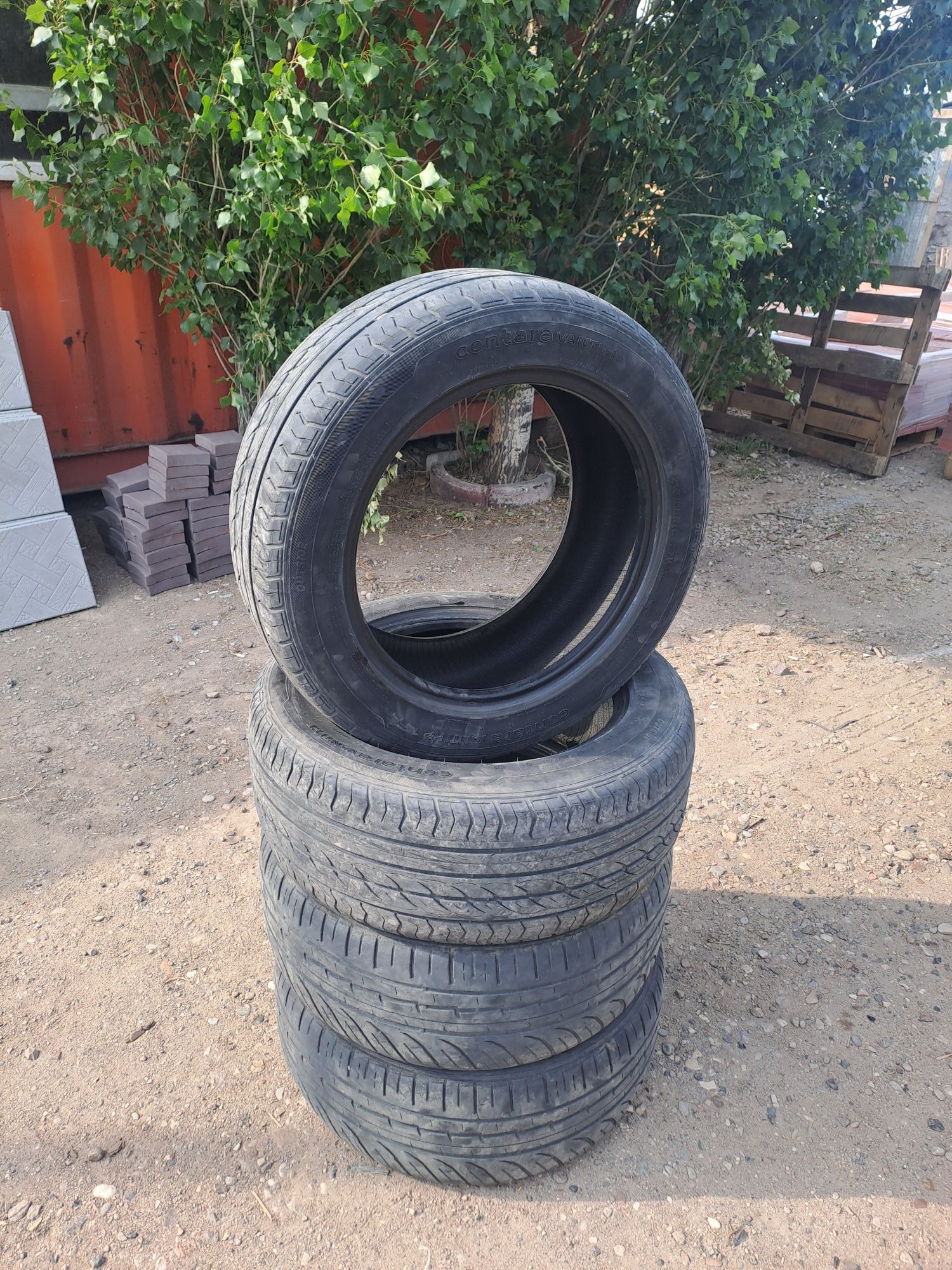 Продам шины летние р 16