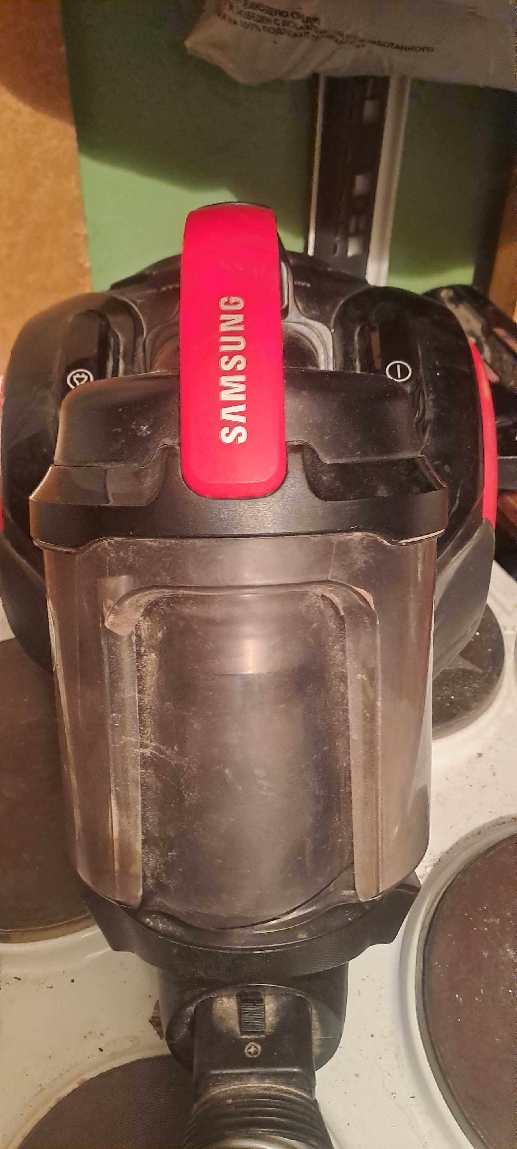 Продаю пылесос Samsung