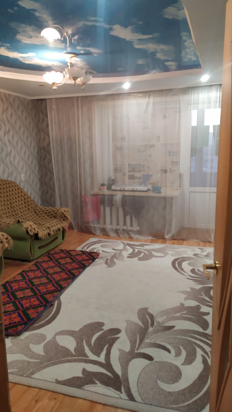 Продаётся 3х ком кв Абылайхана 4