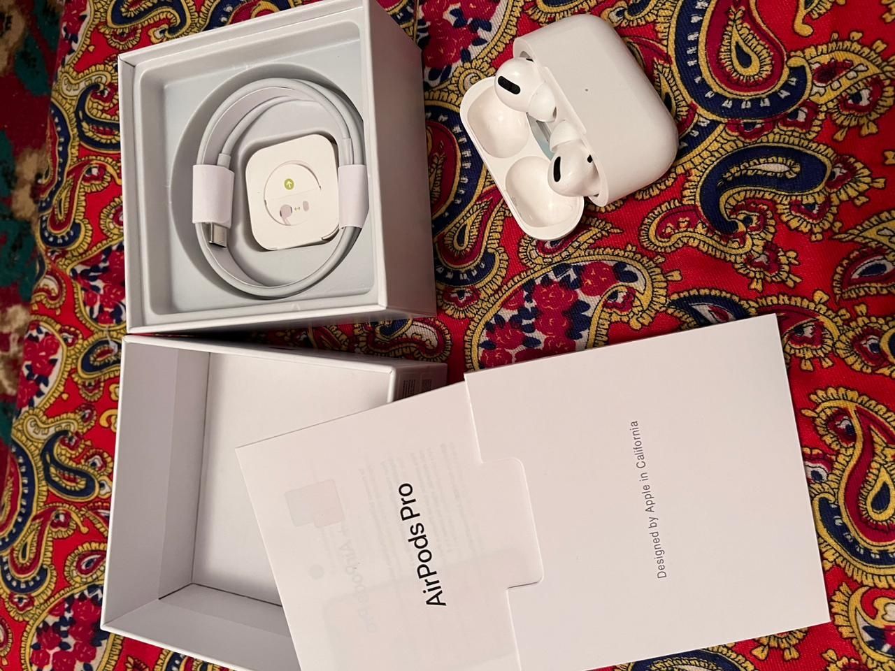 Airpods Pro2 запичатни