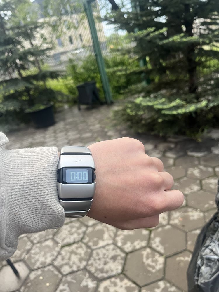 Часы найк