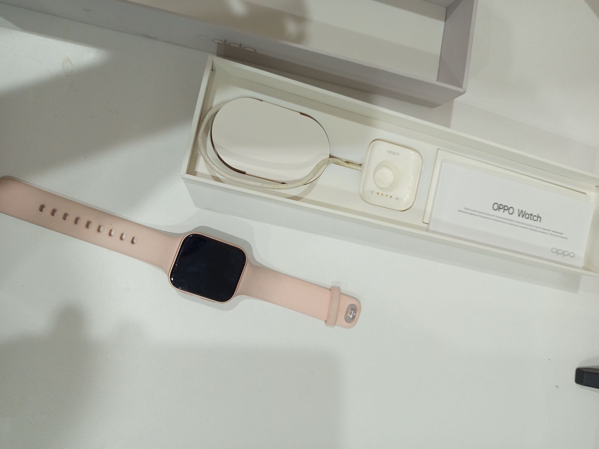 Смарт часы Oppo watch