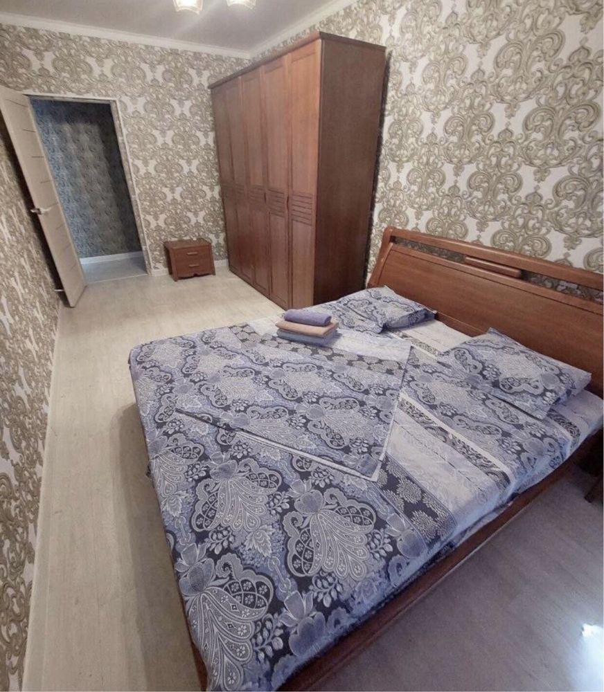 Квартира в Привокзальном час 2500