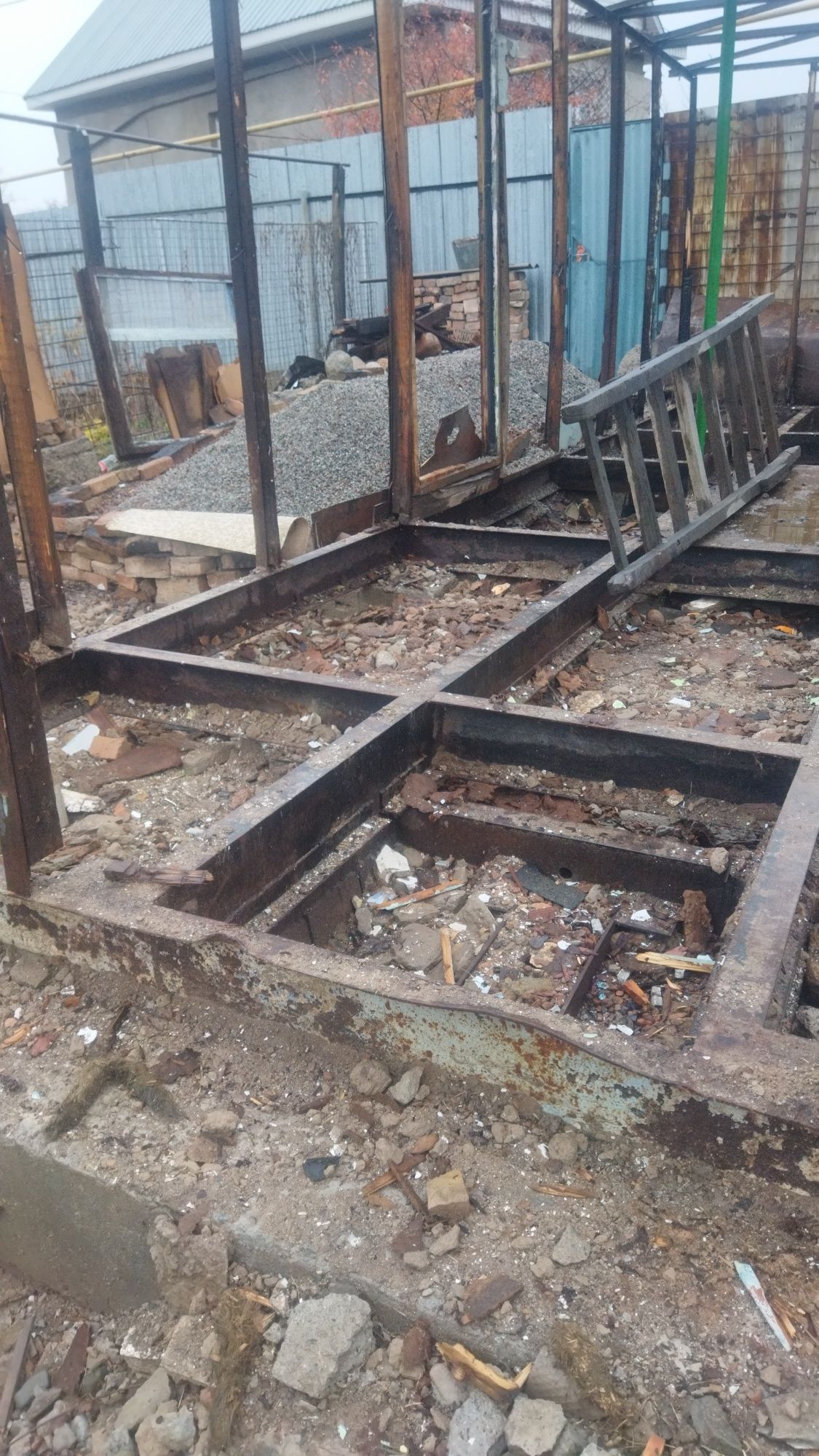 Металлоконструкция, основа вагончика